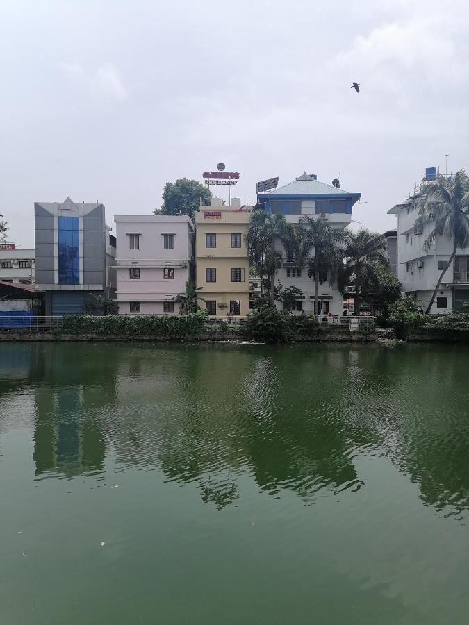 Queens Residency Thrissur 外观 照片